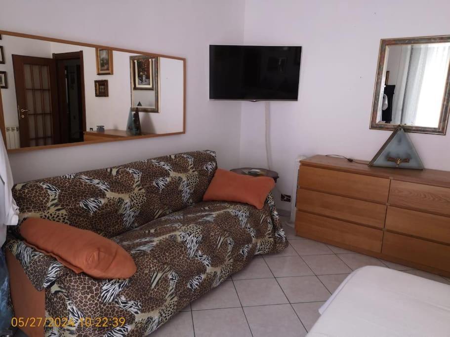 Appartamento Casa Paganini Follonica Esterno foto