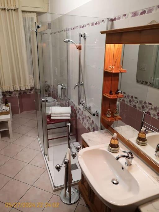 Appartamento Casa Paganini Follonica Esterno foto